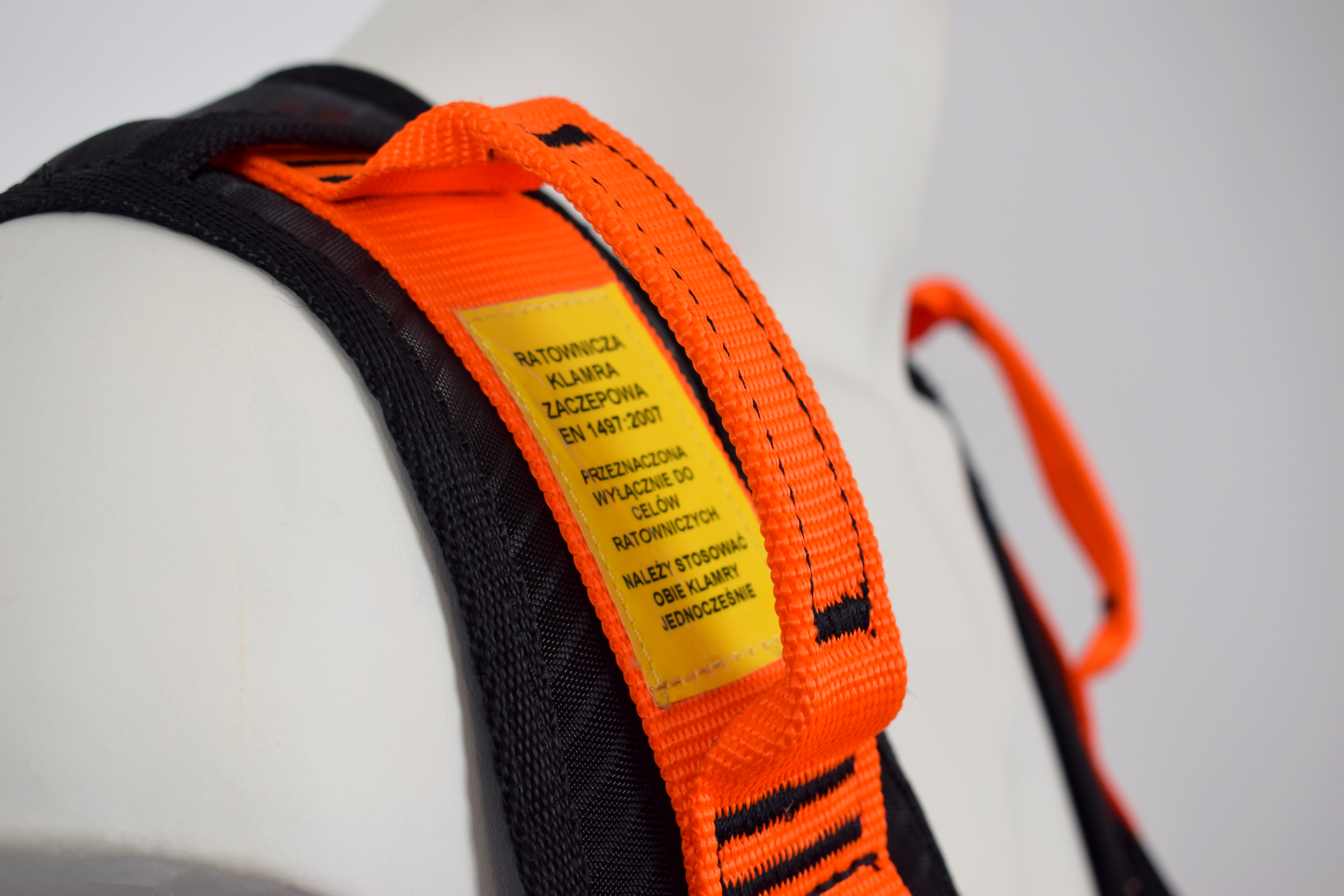 AR+01135 ARESTA Ultra Plus 3 Mesh Harness with EEZE-KLICK Buckles - M-XL - Image 6